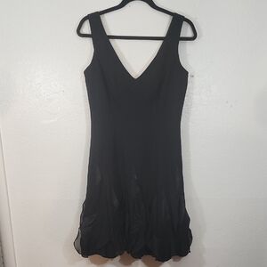 White House Black Market Sleeveless Cocktail Ruffled Dress At Bottom Size 8